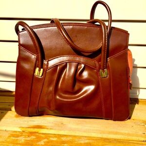 Brown vintage vinyl purse 👜